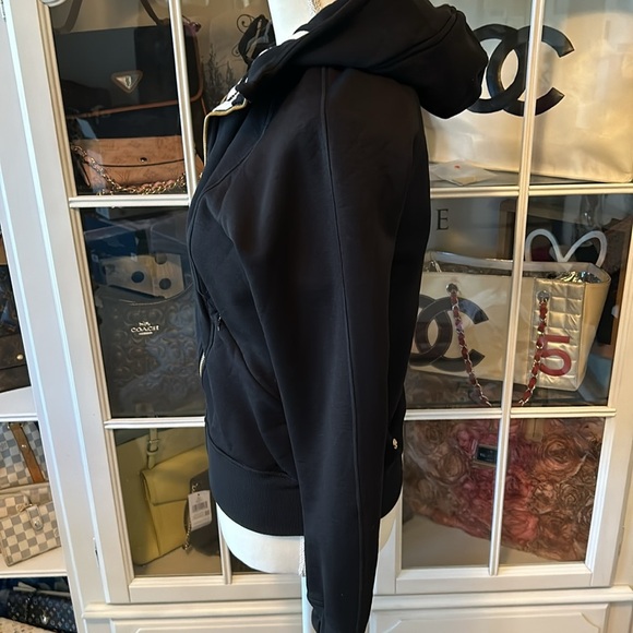 Lululemon Full Zip Hoodie with Gold Hardware - Picture 4 of 8